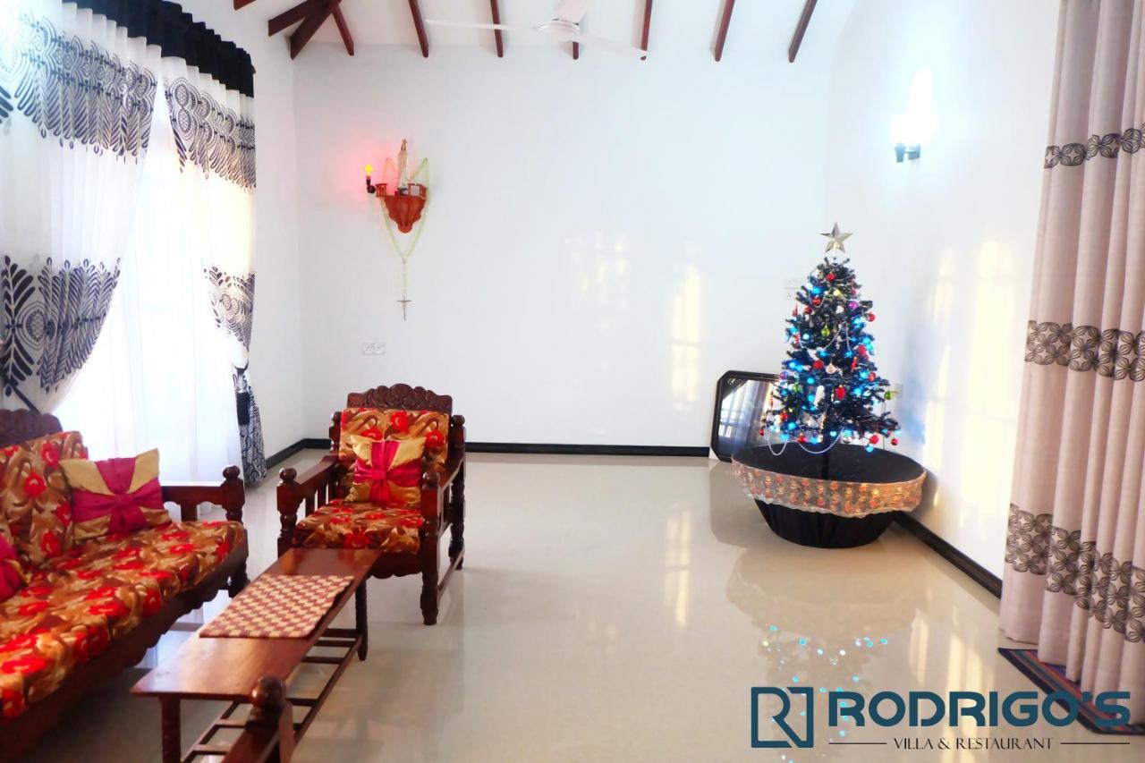 Rodrigo'S Villa & Restaurant Negombo Exterior photo